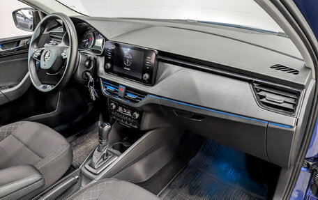 Skoda Rapid II, 2021 год, 1 665 000 рублей, 10 фотография