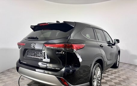 Toyota Highlander, 2024 год, 6 450 000 рублей, 8 фотография