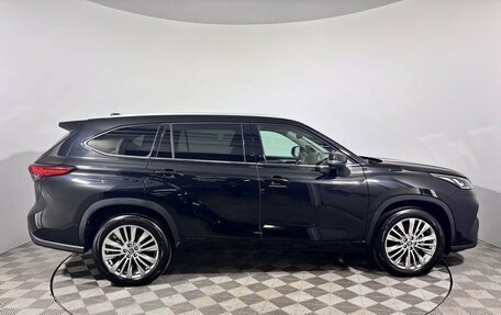 Toyota Highlander, 2024 год, 6 450 000 рублей, 13 фотография