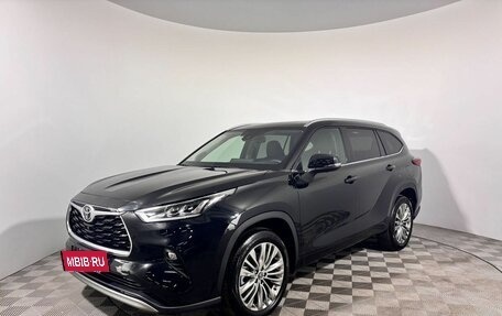 Toyota Highlander, 2024 год, 6 450 000 рублей, 21 фотография