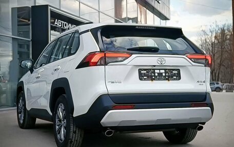 Toyota RAV4, 2024 год, 4 350 000 рублей, 3 фотография