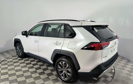 Toyota RAV4, 2024 год, 4 350 000 рублей, 7 фотография