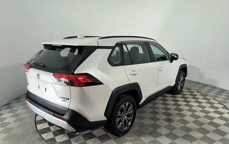 Toyota RAV4, 2024 год, 4 350 000 рублей, 10 фотография