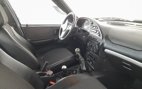 Chevrolet Niva I рестайлинг, 2011 год, 590 000 рублей, 13 фотография