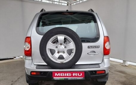 Chevrolet Niva I рестайлинг, 2011 год, 590 000 рублей, 5 фотография
