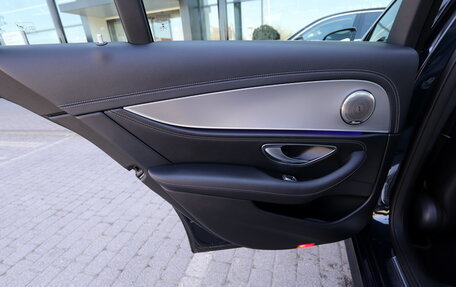 Mercedes-Benz E-Класс, 2016 год, 3 420 000 рублей, 13 фотография