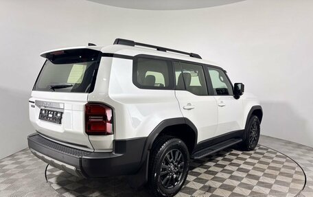 Toyota Land Cruiser Prado, 2024 год, 11 800 000 рублей, 7 фотография