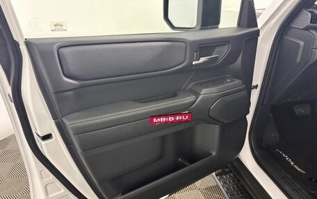 Toyota Land Cruiser Prado, 2024 год, 11 800 000 рублей, 15 фотография