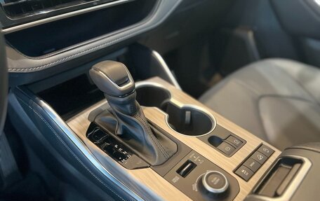 Toyota Highlander, 2025 год, 6 600 000 рублей, 13 фотография