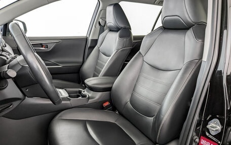 Toyota RAV4, 2019 год, 3 500 000 рублей, 20 фотография