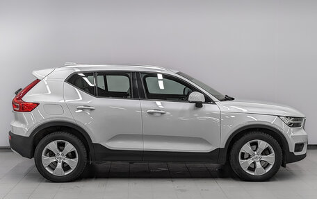 Volvo XC40 I, 2019 год, 2 700 000 рублей, 4 фотография