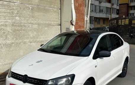 Volkswagen Polo VI (EU Market), 2015 год, 470 000 рублей, 1 фотография