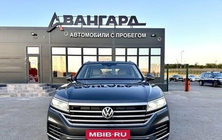 Volkswagen Touareg III, 2019 год, 4 299 000 рублей, 9 фотография