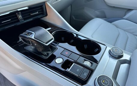 Volkswagen Touareg III, 2019 год, 4 299 000 рублей, 20 фотография