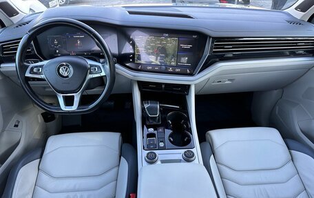 Volkswagen Touareg III, 2019 год, 4 299 000 рублей, 22 фотография