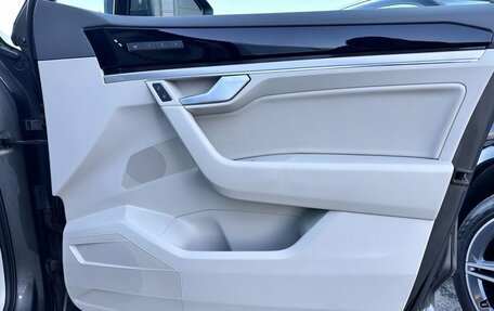 Volkswagen Touareg III, 2019 год, 4 299 000 рублей, 27 фотография