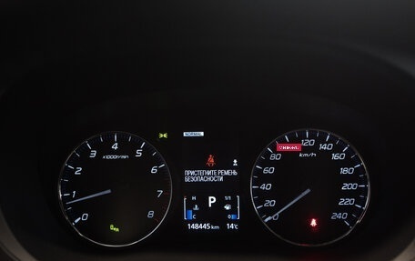 Mitsubishi Outlander III рестайлинг 3, 2019 год, 2 740 000 рублей, 15 фотография