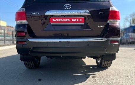 Toyota Highlander III, 2013 год, 3 060 000 рублей, 5 фотография