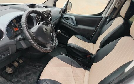 Peugeot Partner II рестайлинг 2, 2012 год, 450 000 рублей, 11 фотография