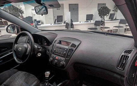 KIA cee'd I рестайлинг, 2008 год, 484 000 рублей, 13 фотография