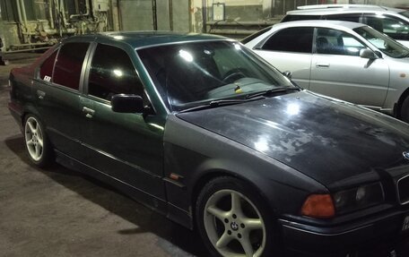 BMW 3 серия, 1995 год, 450 000 рублей, 8 фотография