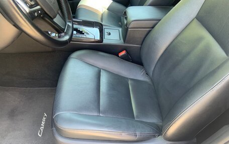 Toyota Camry, 2015 год, 2 260 000 рублей, 13 фотография