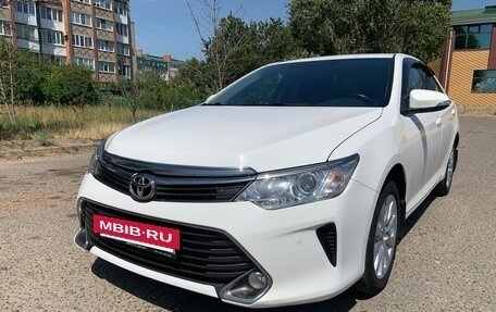 Toyota Camry, 2015 год, 2 260 000 рублей, 4 фотография