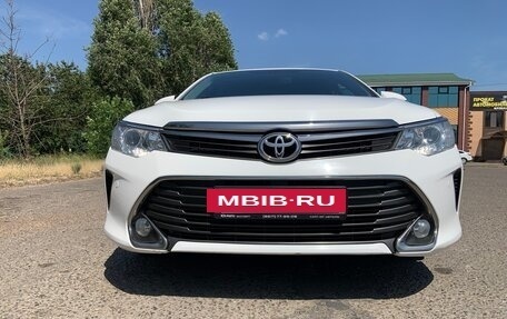 Toyota Camry, 2015 год, 2 260 000 рублей, 6 фотография