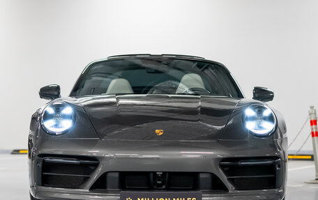 Porsche 911, 2023 год, 25 000 000 рублей, 3 фотография