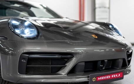 Porsche 911, 2023 год, 25 000 000 рублей, 4 фотография