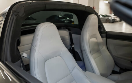Porsche 911, 2023 год, 25 000 000 рублей, 33 фотография