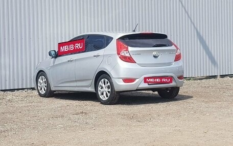 Hyundai Solaris II рестайлинг, 2012 год, 799 000 рублей, 4 фотография