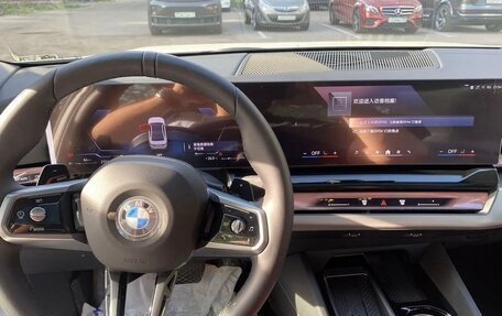 BMW 5 серия, 2025 год, 7 750 000 рублей, 9 фотография