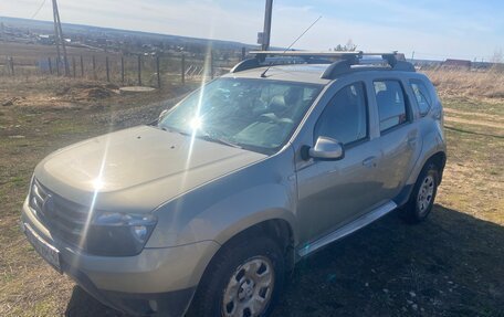 Renault Duster I рестайлинг, 2014 год, 870 000 рублей, 2 фотография