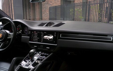 Porsche Cayenne III, 2021 год, 16 300 000 рублей, 10 фотография