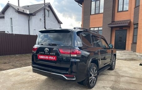 Toyota Land Cruiser, 2022 год, 6 400 000 рублей, 2 фотография