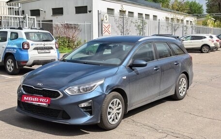KIA cee'd III, 2019 год, 1 400 000 рублей, 2 фотография