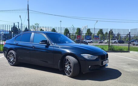 BMW 3 серия, 2014 год, 1 600 000 рублей, 2 фотография