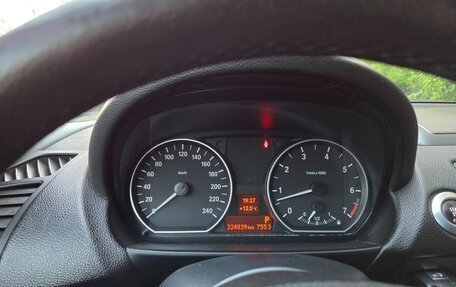 BMW 1 серия, 2010 год, 800 000 рублей, 17 фотография