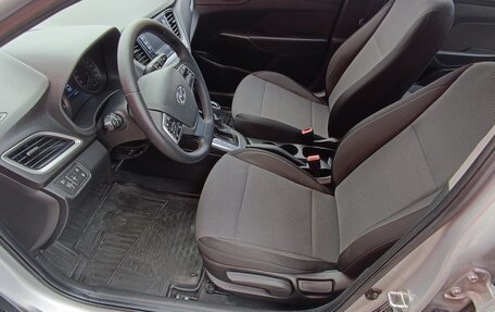 Hyundai Solaris II рестайлинг, 2017 год, 1 180 000 рублей, 7 фотография