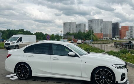 BMW 3 серия, 2019 год, 3 300 000 рублей, 4 фотография