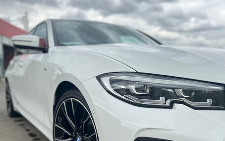 BMW 3 серия, 2019 год, 3 300 000 рублей, 12 фотография