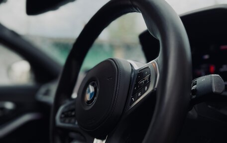BMW 3 серия, 2019 год, 3 300 000 рублей, 28 фотография