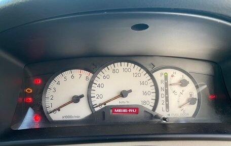 Toyota Allex i рестайлинг, 2001 год, 550 000 рублей, 11 фотография