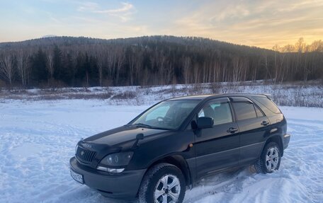 Toyota Harrier, 1999 год, 930 000 рублей, 9 фотография