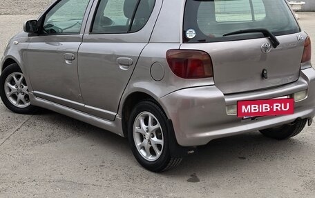 Toyota Vitz, 2001 год, 440 000 рублей, 3 фотография
