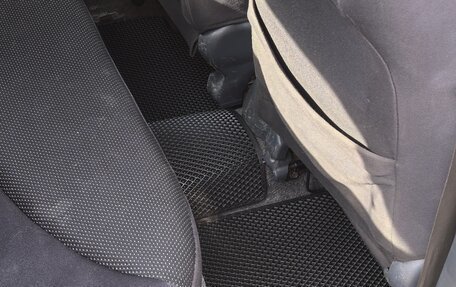 Toyota Vitz, 2001 год, 440 000 рублей, 9 фотография