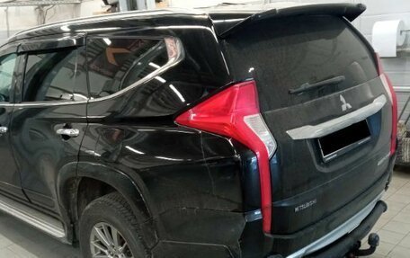 Mitsubishi Pajero Sport III рестайлинг, 2020 год, 3 131 000 рублей, 4 фотография