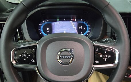Volvo XC60 II, 2022 год, 3 871 810 рублей, 10 фотография