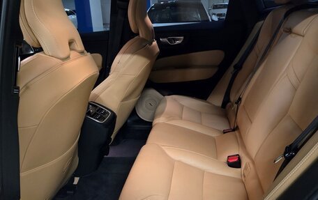 Volvo XC60 II, 2022 год, 3 871 810 рублей, 16 фотография